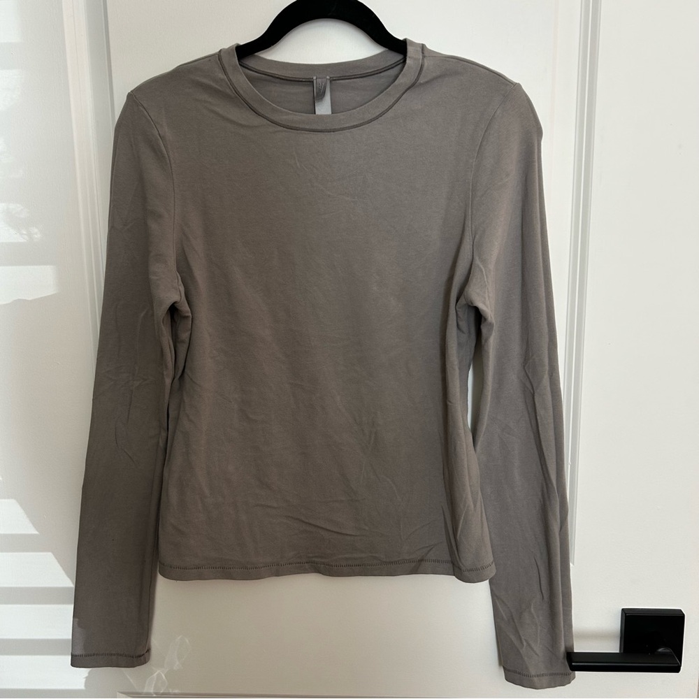 Skims Gray Long Sleeve